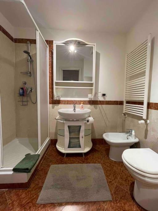 Cozy Flat Piazza Vescovio Rome