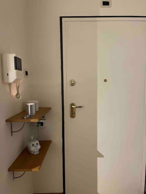 Cozy Flat Piazza Vescovio Apartment Rome